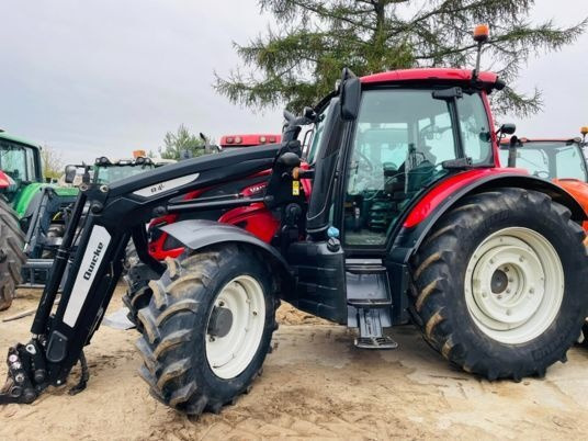 Traktor Valtra N 104: slika Traktor Valtra N 104