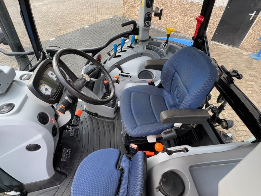 Traktor New Holland T5.115 Utility - Dual Command, airco, creep, 2021!: slika Traktor New Holland T5.115 Utility - Dual Command, airco, creep, 2021!