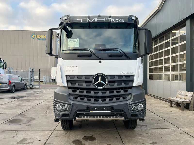 Novi Kamion s kranom Mercedes-Benz Arocs 4140 K 8x4 Crane Truck (Pre order): slika Novi Kamion s kranom Mercedes-Benz Arocs 4140 K 8x4 Crane Truck (Pre order)